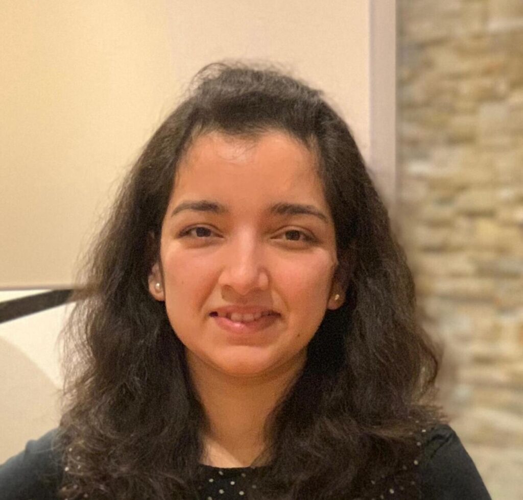 dr. shweta karve photo (1)