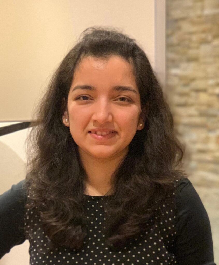 dr. shweta karve photo